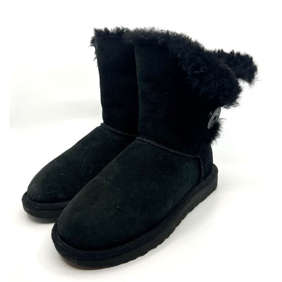 UGG Bailey Button Black Suede and Shearling Boots Women's 6 US - Picture 1 of 9